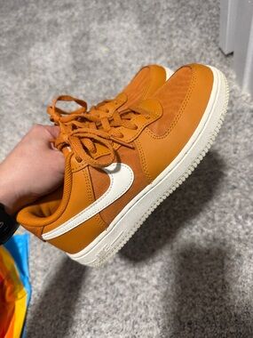 Nike AF1 Sneaker Burnt Orange Sz 2